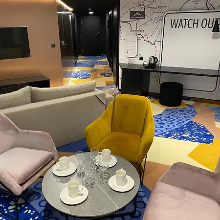 Snow & Czarna Gora Апартаменты *