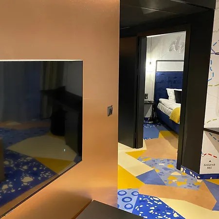 Snow & Czarna Gora * Сенна